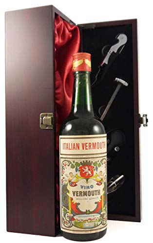Vladivar Vino Vermouth 1970's in einer mit Seide ausgestatetten Geschenkbox, da zu 4 Weinaccessoires, 1 x 700ml von vintagewinegifts