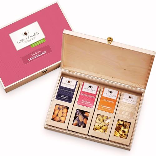 WELLNUSS Geschenkset für Frauen "Ladiesnight“ mit edlen Nussmischungen | 4 Premium Snacks in der Birkenholzbox (4 x 60-70 g) I Vegan I Geschenk für Frau, Freundin, Mama I Zum Geburtstag, Muttertag von wellnuss