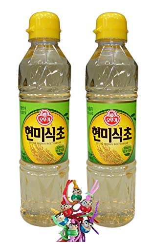 yoaxia ® - 2er Pack - [ 2x 500ml ] OTTOGI Brauner Reisessig (aus braunem Reis, für Sushi ) / Brown Rice Vinegar + ein kleines Glückspüppchen - Holzpüppchen von yoaxia Marke