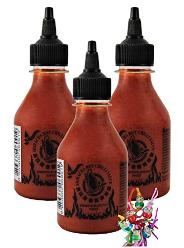 3er Pack - FLYING GOOSE Sriracha Hot Chilli BLACKOUT Sauce [ 3x 200ml ] - EXTREMELY HOT Chilisauce + ein kleiner Glücksanhänger gratis von yoaxia Marke